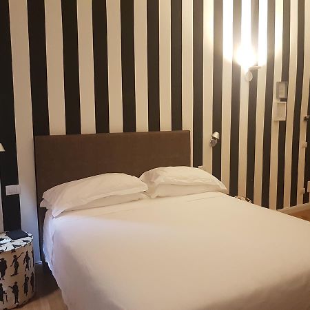 Relais Palazzo Orsini Hotel Rome Luaran gambar